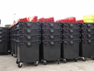 Контейнер  с плоской крышкой на 1100л на колесах