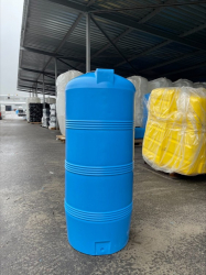 Вертикальная емкость 320 л. V-320