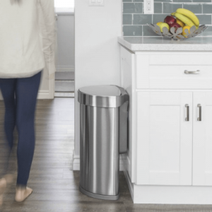 Урна напівкругла сенсорна 45л FPP з кишенею для мішків ST2009