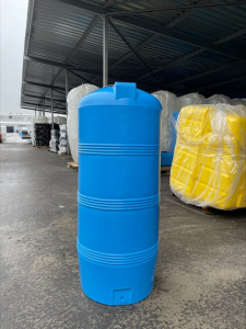 Вертикальная емкость 320 л. V-320